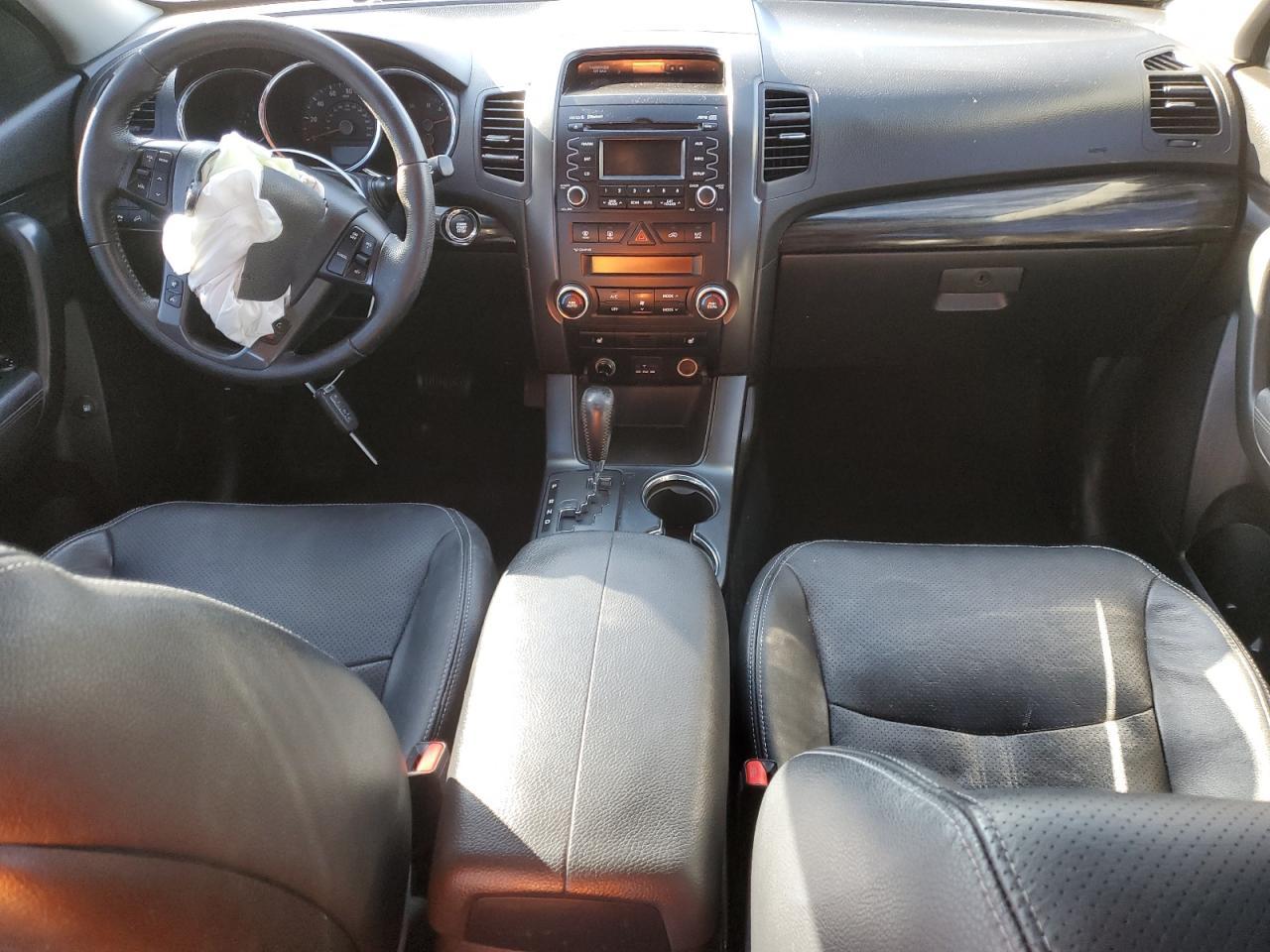 2011 KIA SORENTO