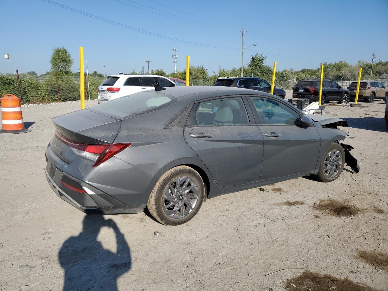 2024 HYUNDAI ELANTRA