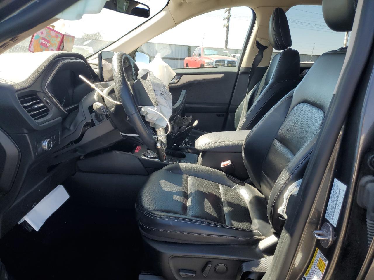 2020 FORD ESCAPE