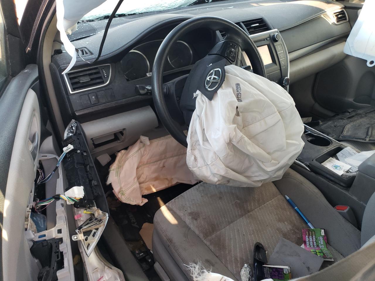 2016 TOYOTA CAMRY