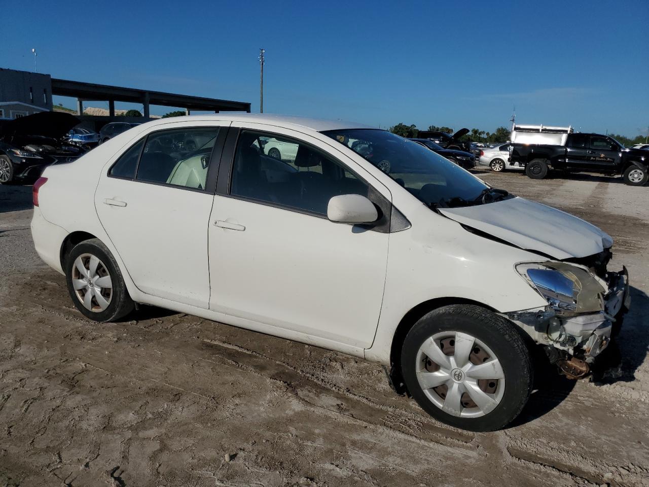 2008 TOYOTA YARIS