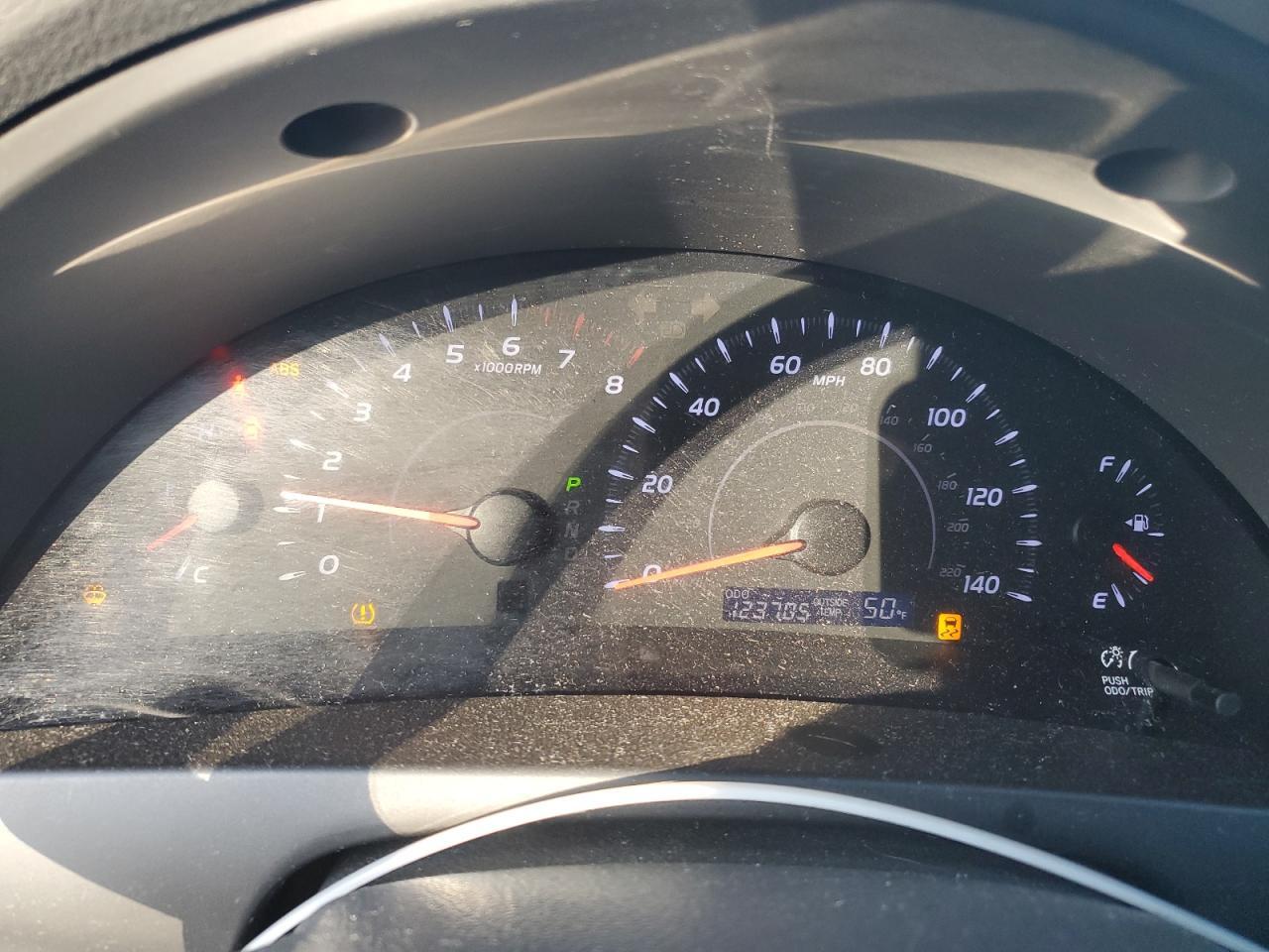 2011 TOYOTA CAMRY