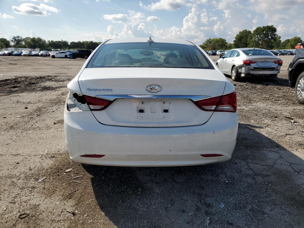 2013 HYUNDAI SONATA