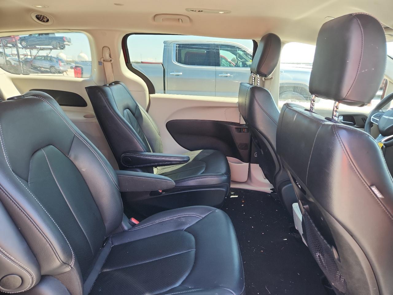 2022 CHRYSLER Pacifica