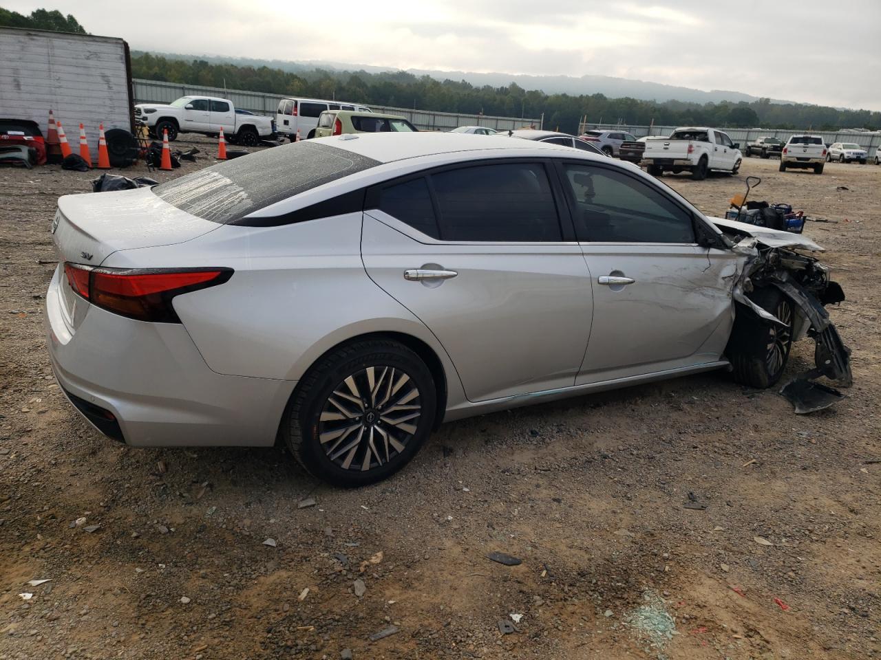 2023 NISSAN ALTIMA