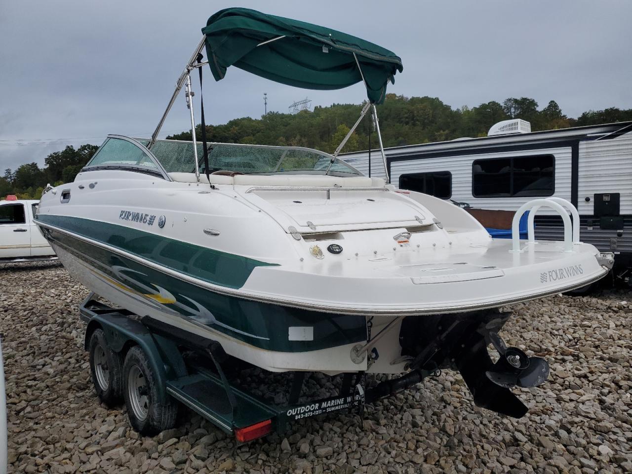 2006 Four Winns 22 Ft Open