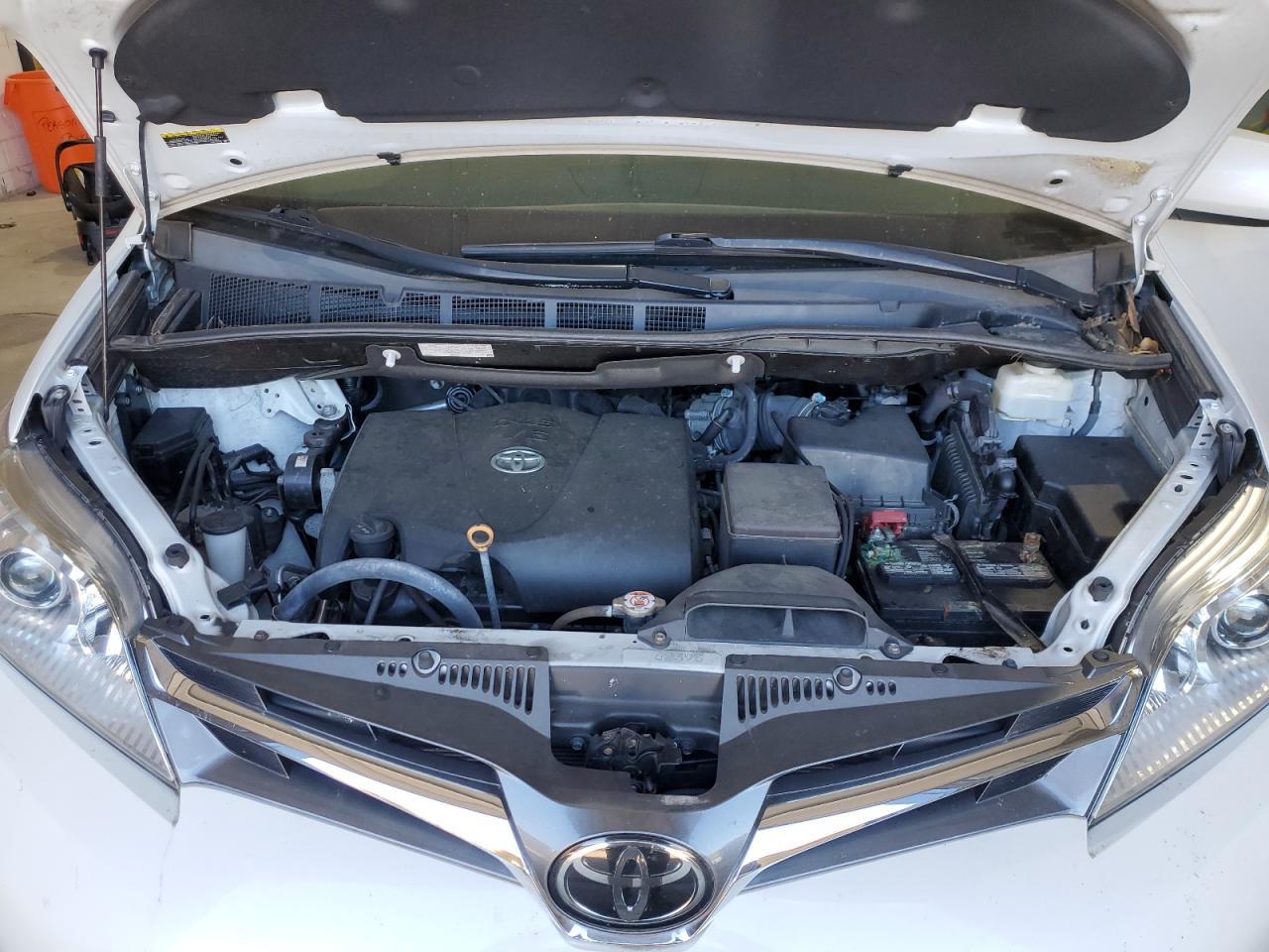 2019 TOYOTA SIENNA