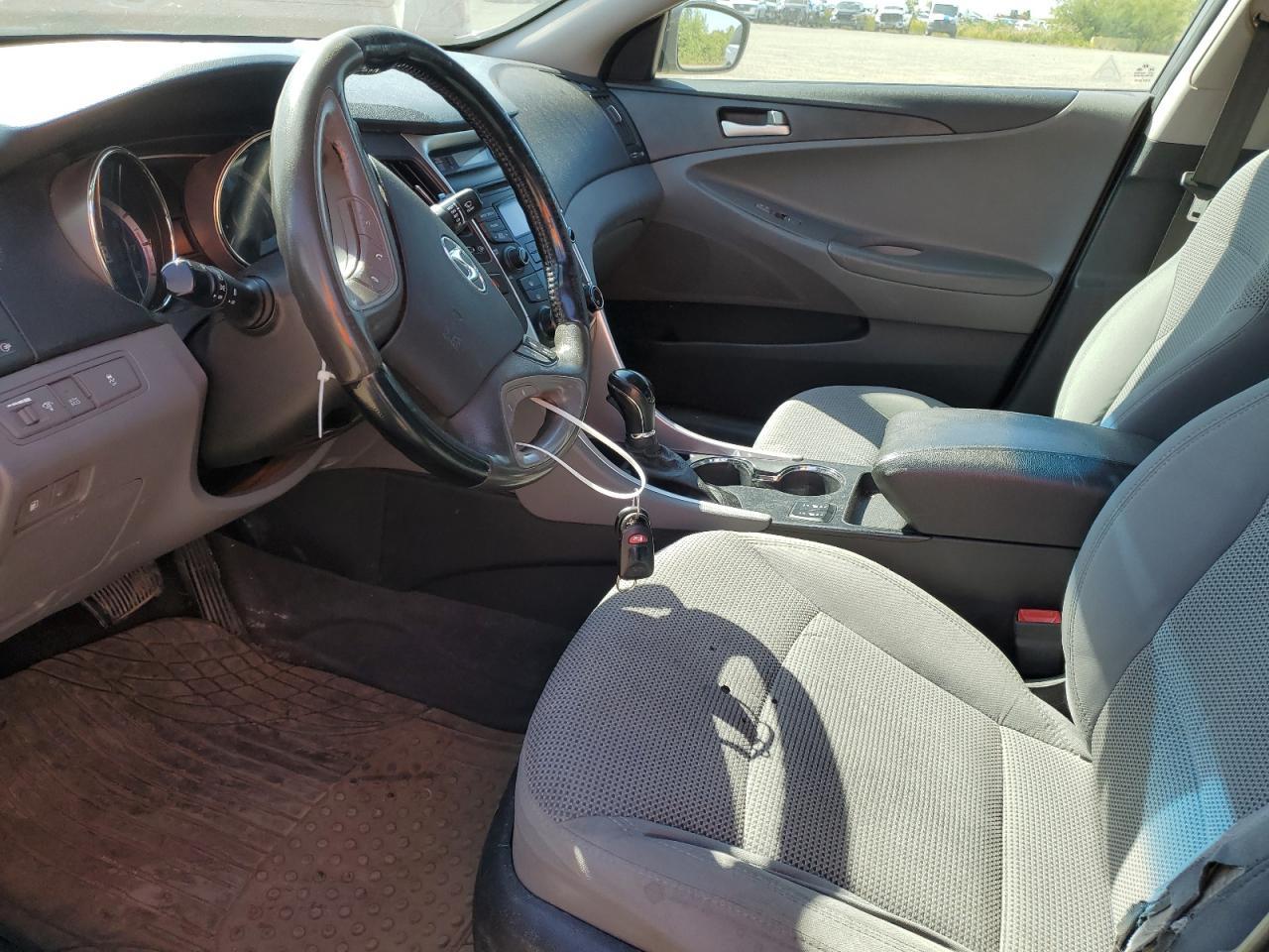 2013 HYUNDAI SONATA