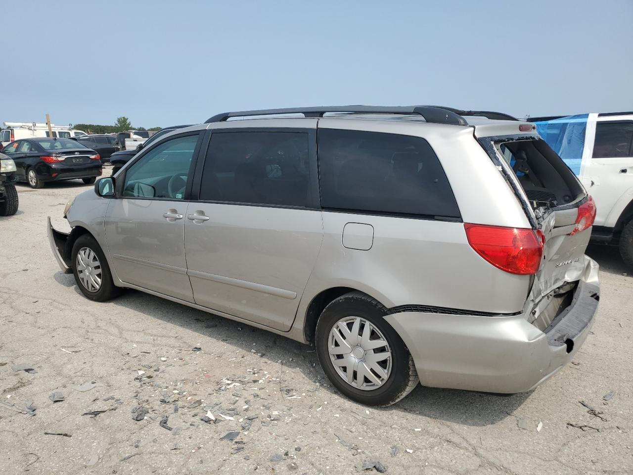 2008 TOYOTA SIENNA