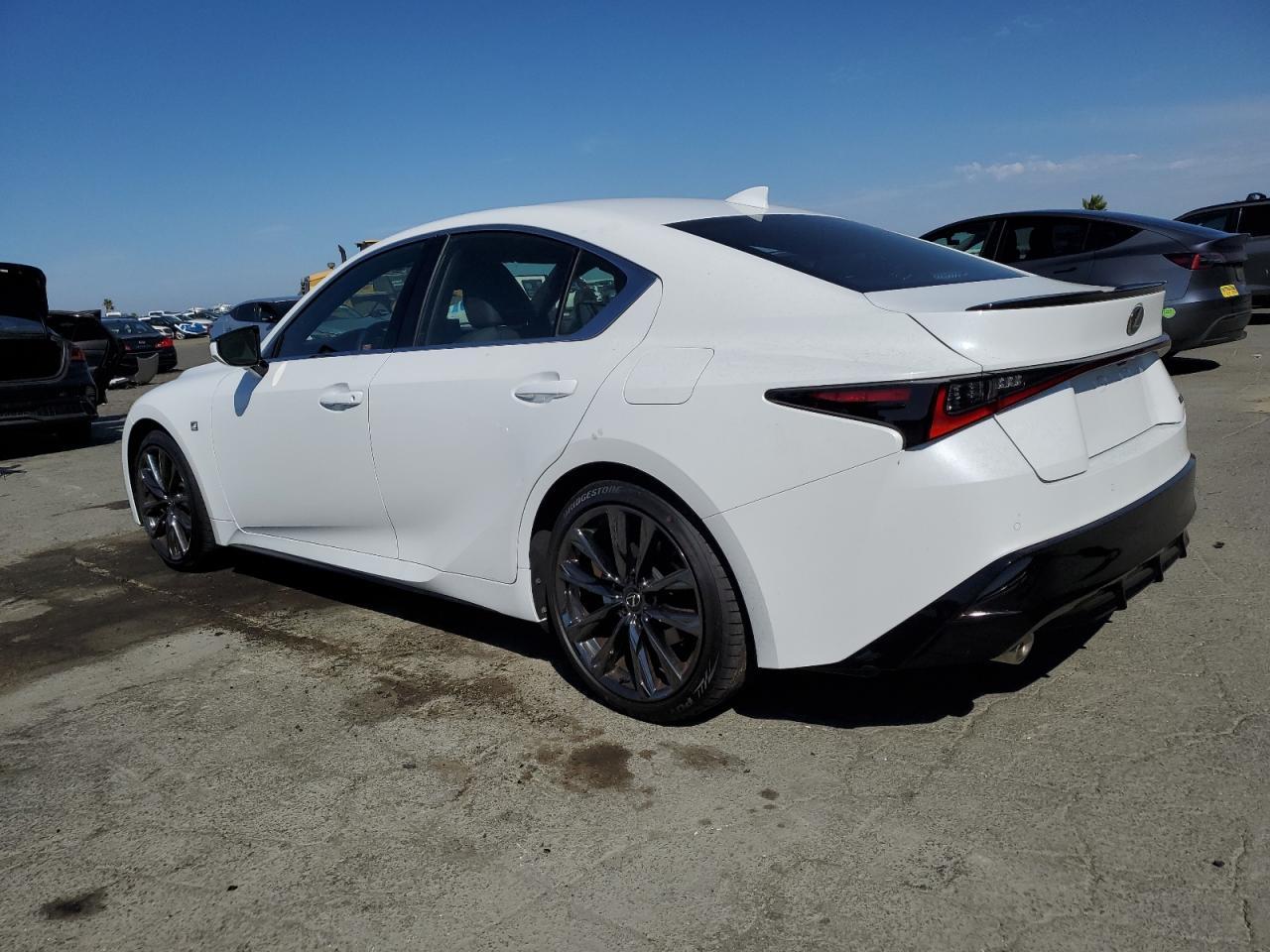 2024 LEXUS Is