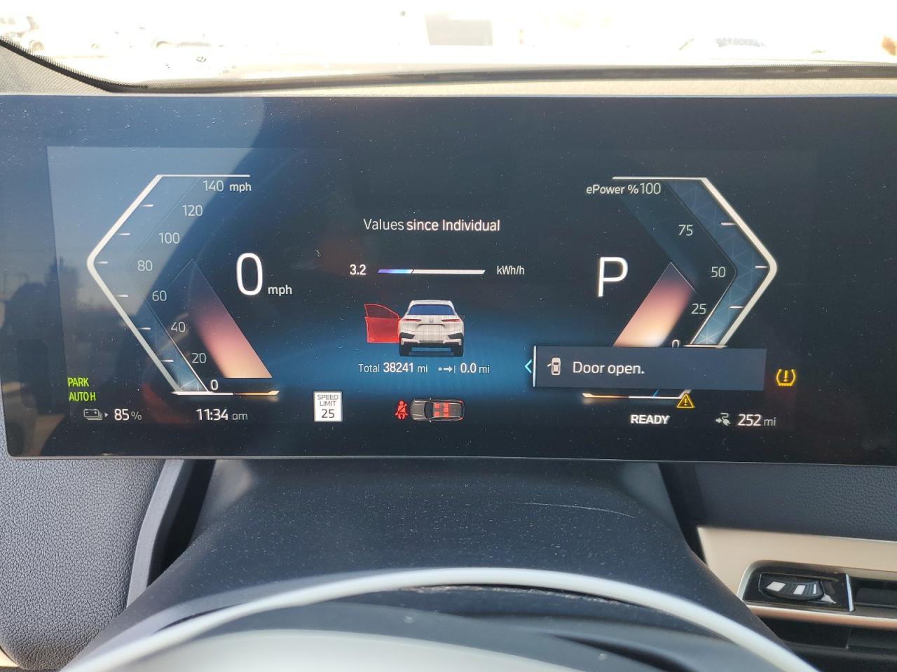 2023 BMW iX