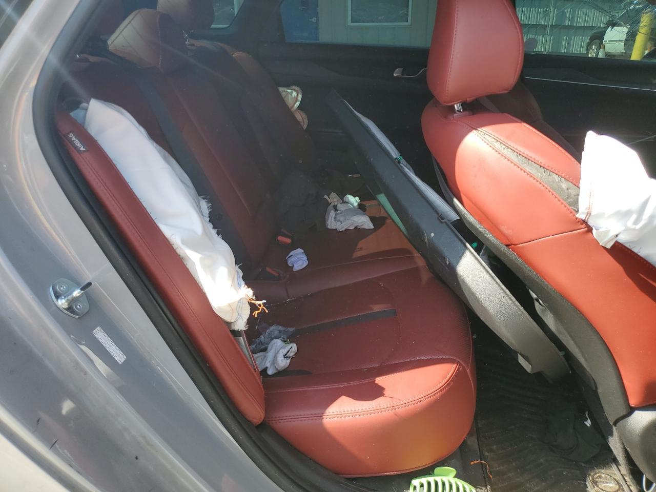 2023 KIA K5