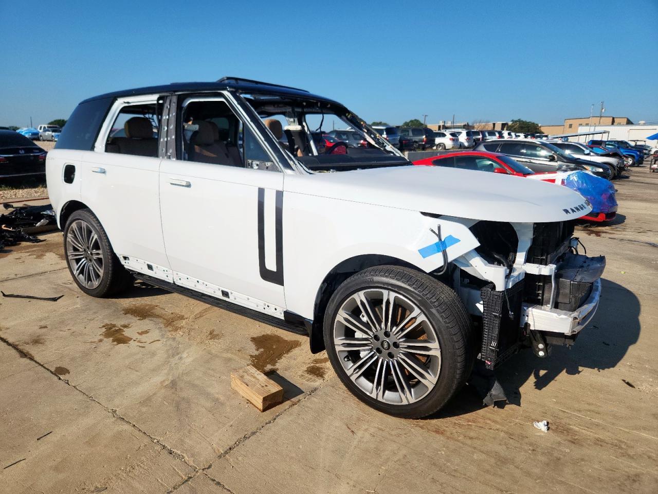2024 LAND ROVER RANGE ROVER