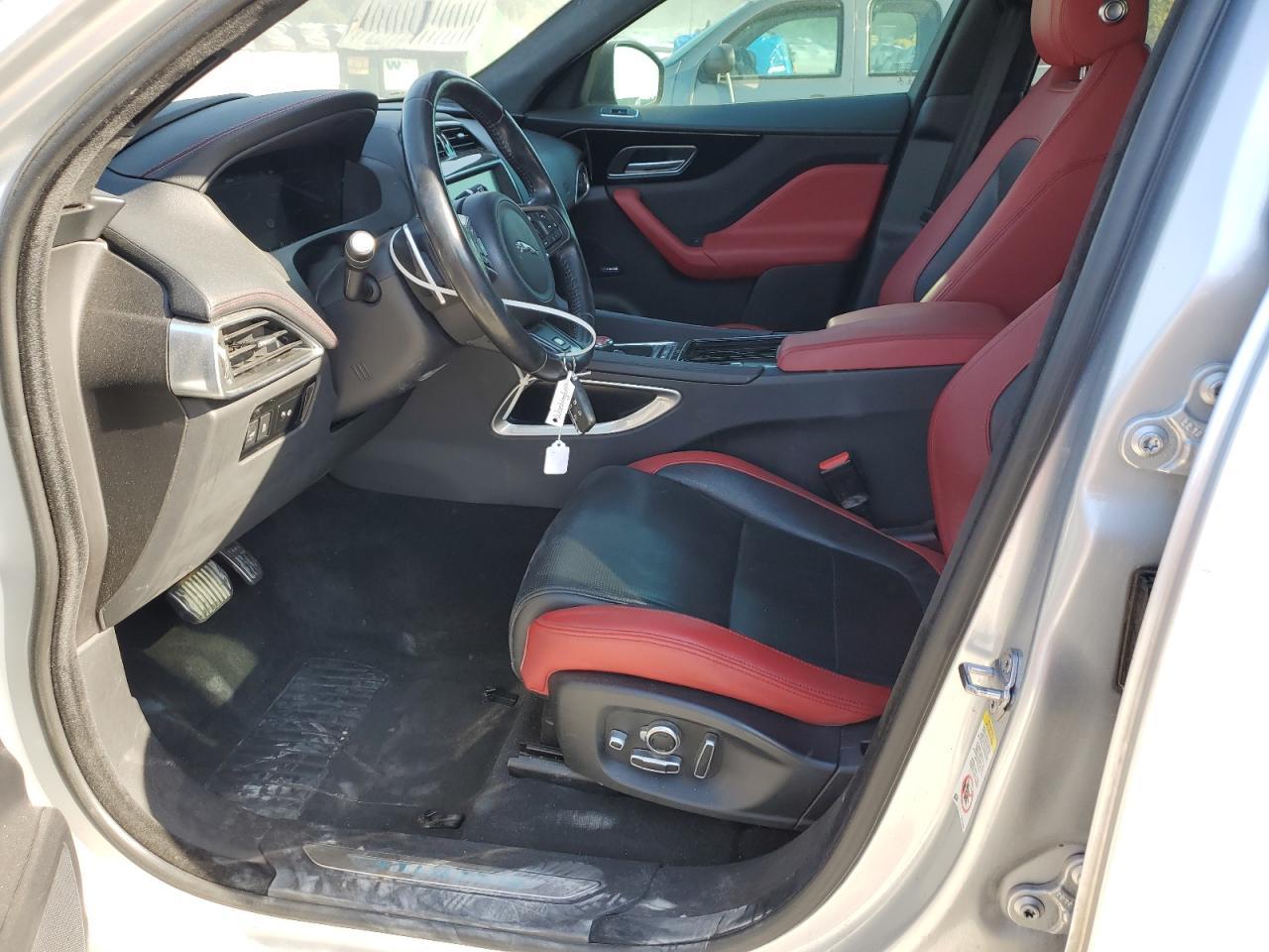 2019 JAGUAR F-Pace