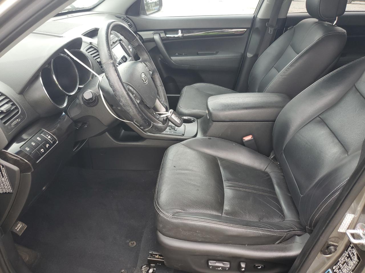 2011 KIA SORENTO