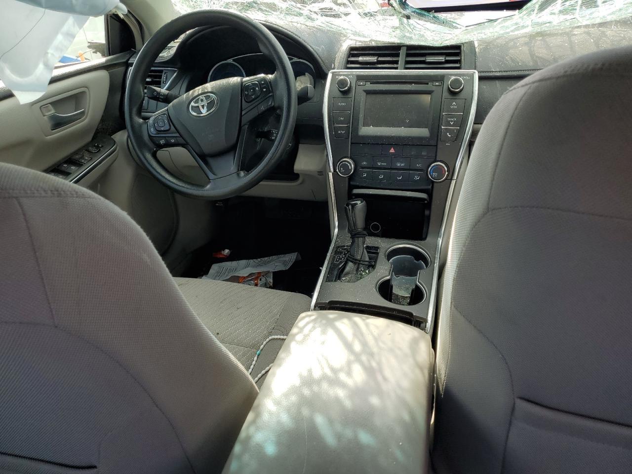 2017 TOYOTA CAMRY