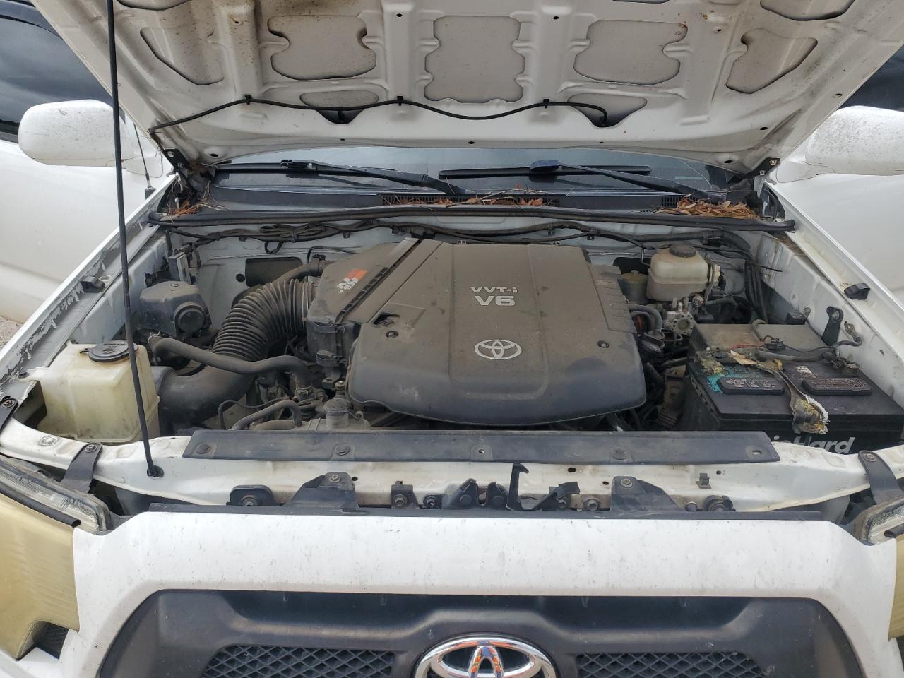 2012 TOYOTA TACOMA