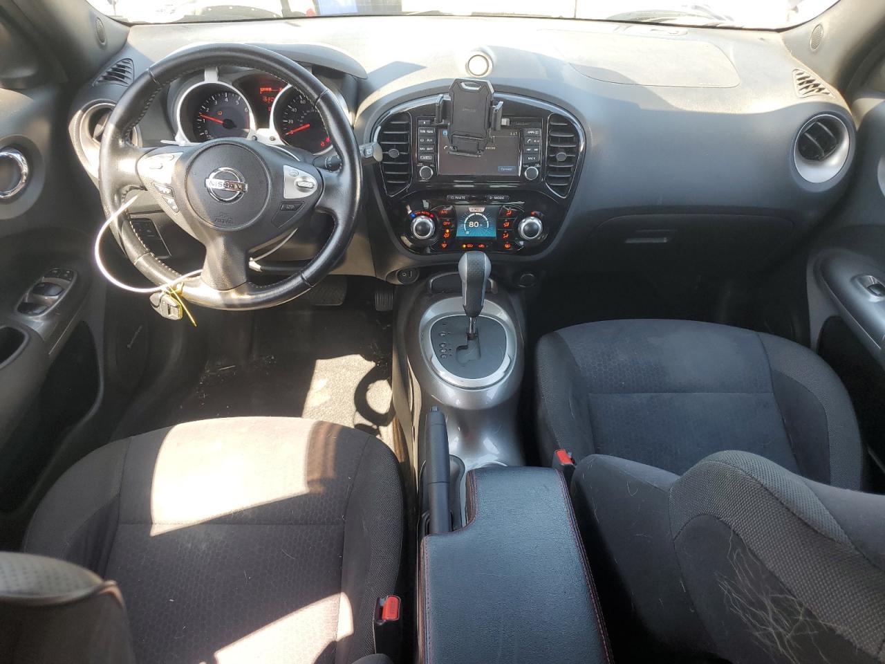 2016 NISSAN Juke