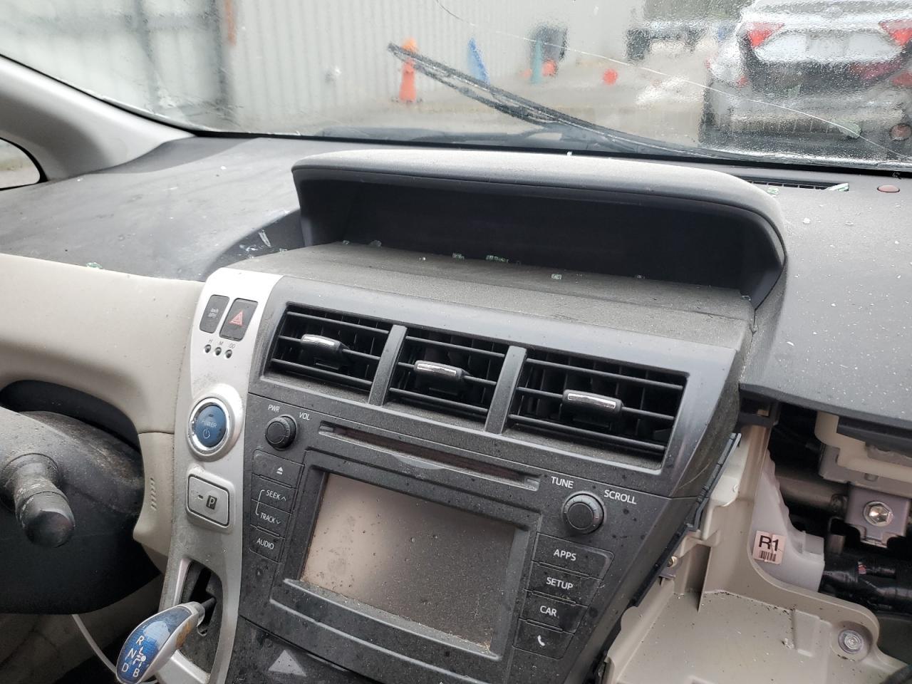 2012 TOYOTA PRIUS V