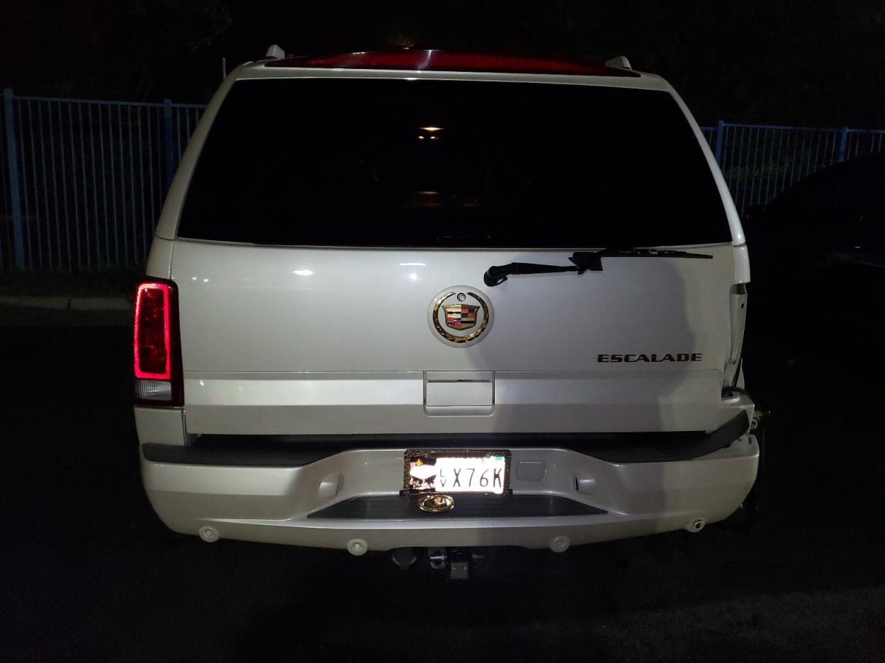 2005 CADILLAC ESCALADE