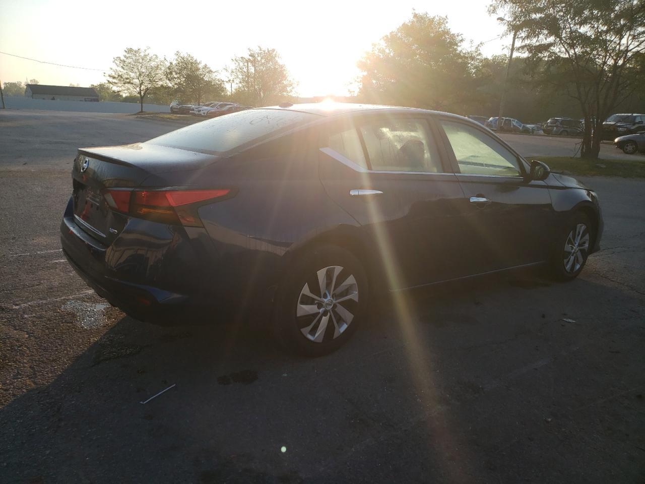 2019 NISSAN ALTIMA