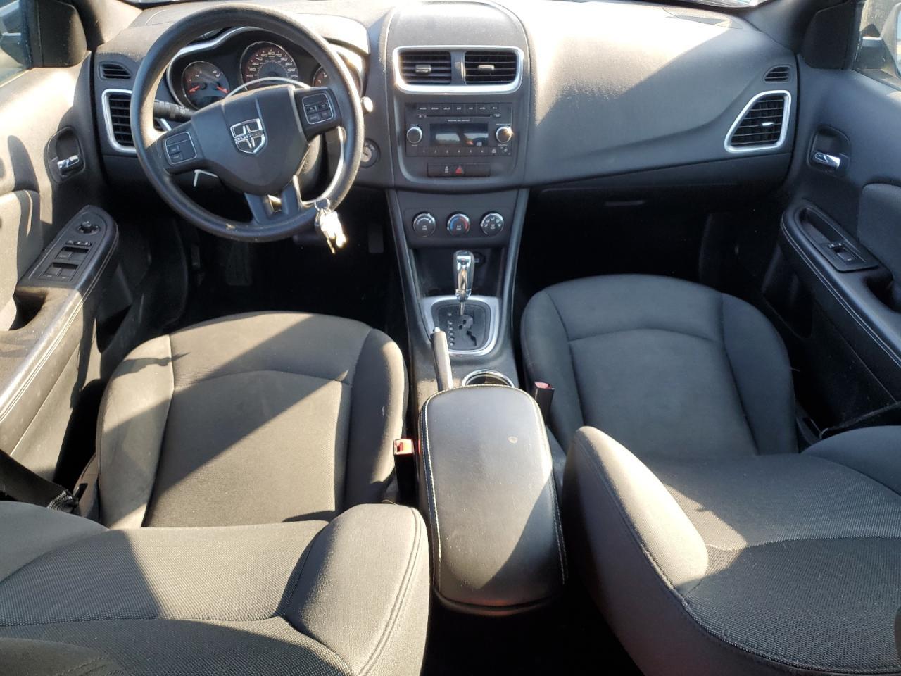 2013 DODGE Avenger
