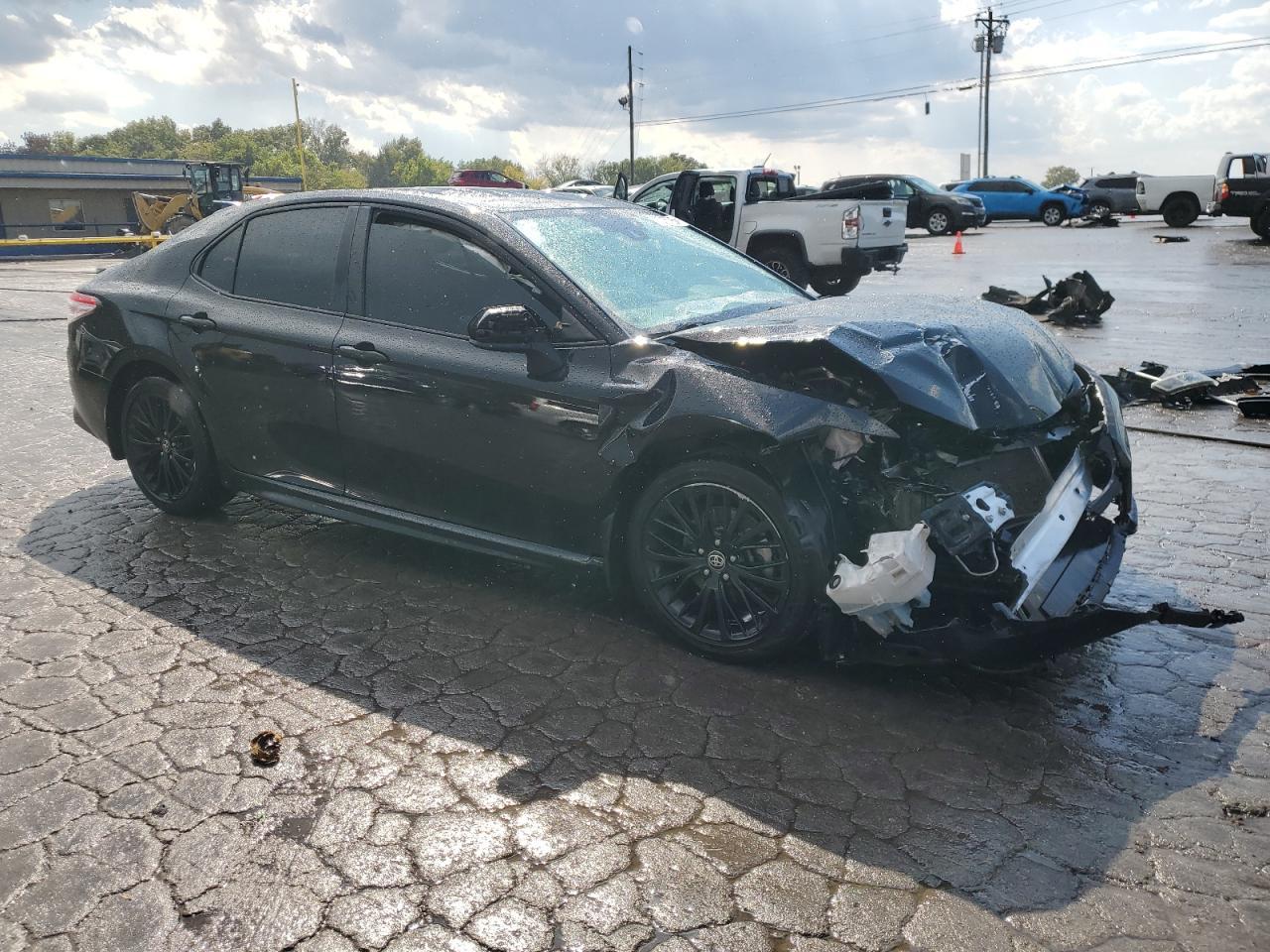 2020 TOYOTA CAMRY