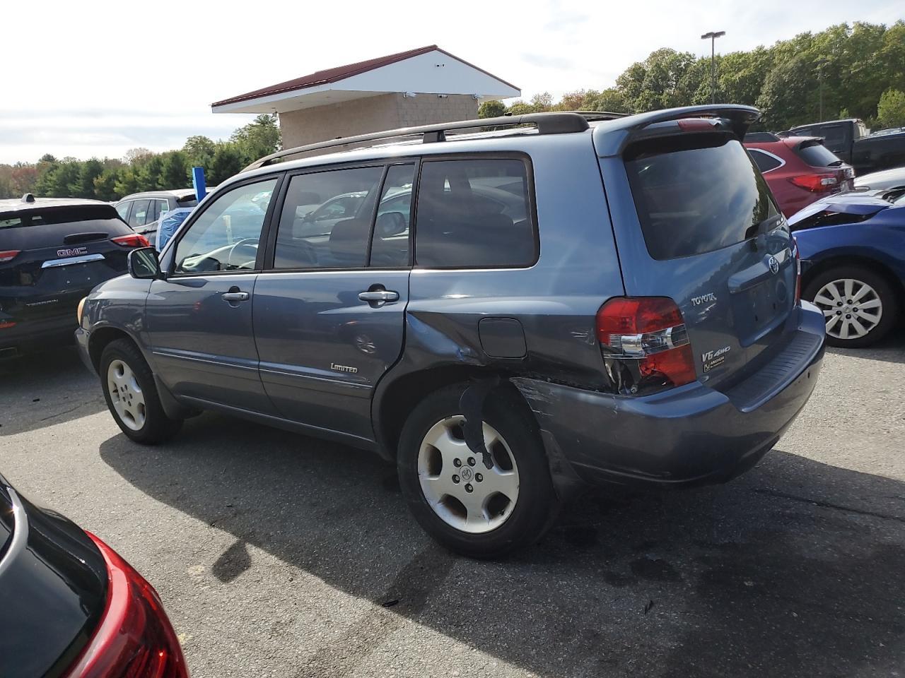 2006 TOYOTA HIGHLANDER