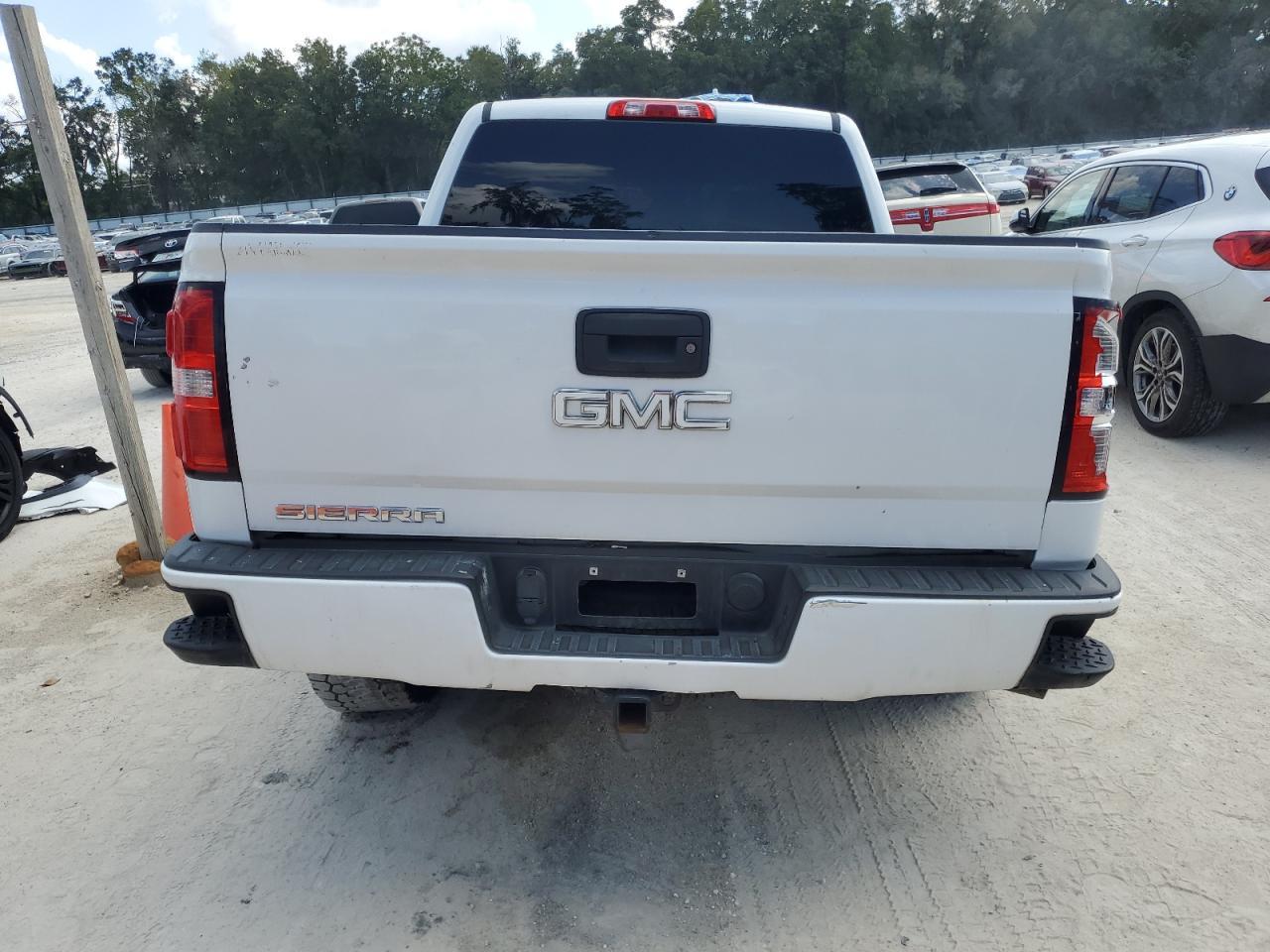 2015 GMC Sierra