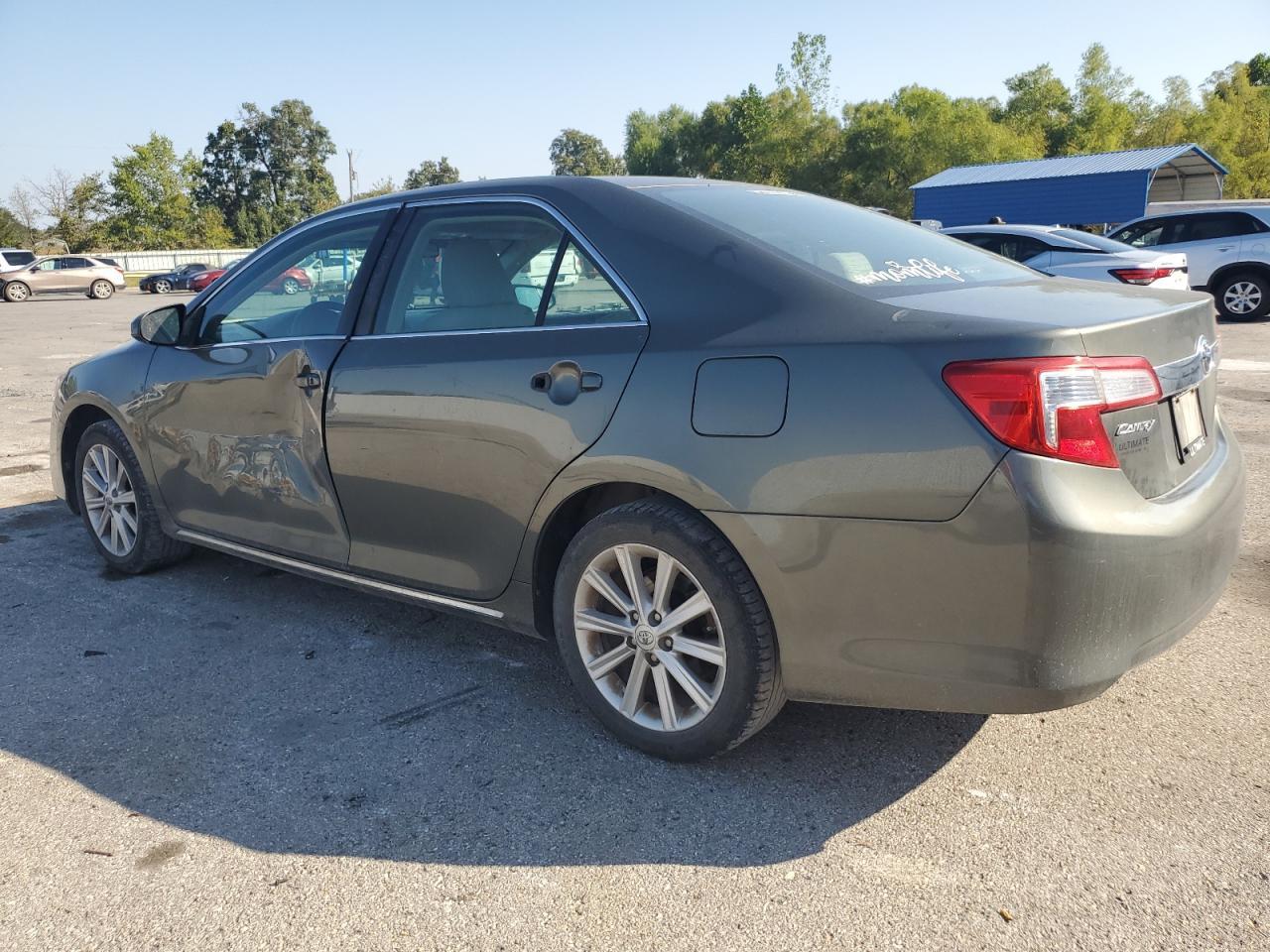 2013 TOYOTA CAMRY