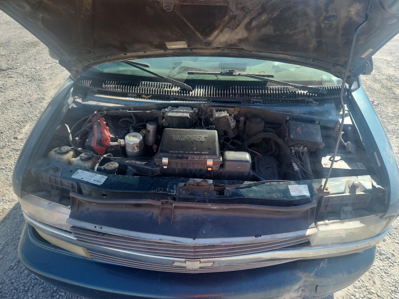 2000 CHEVROLET Astro