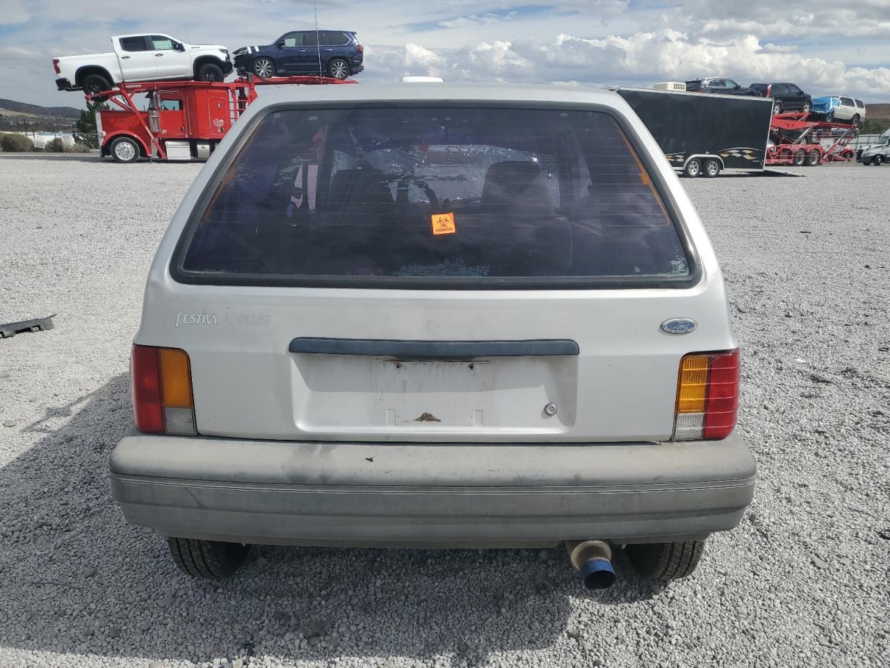 1990 FORD Festiva
