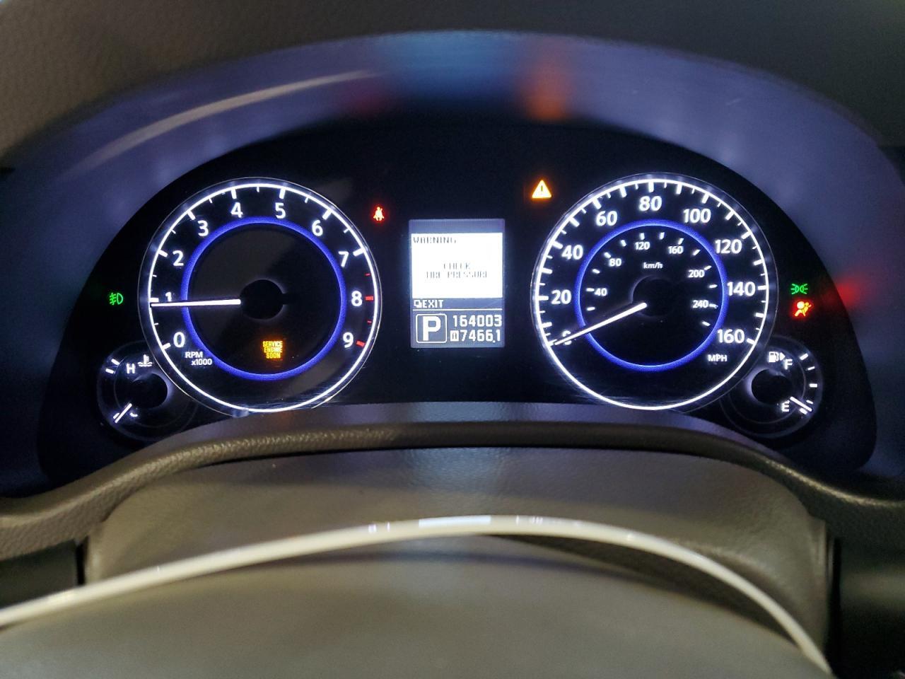 2011 INFINITI G37