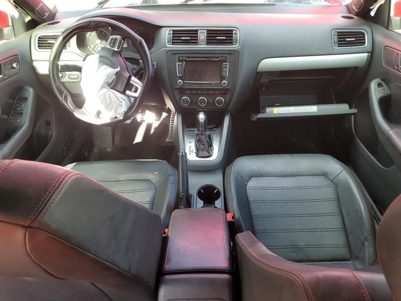 2013 VOLKSWAGEN JETTA
