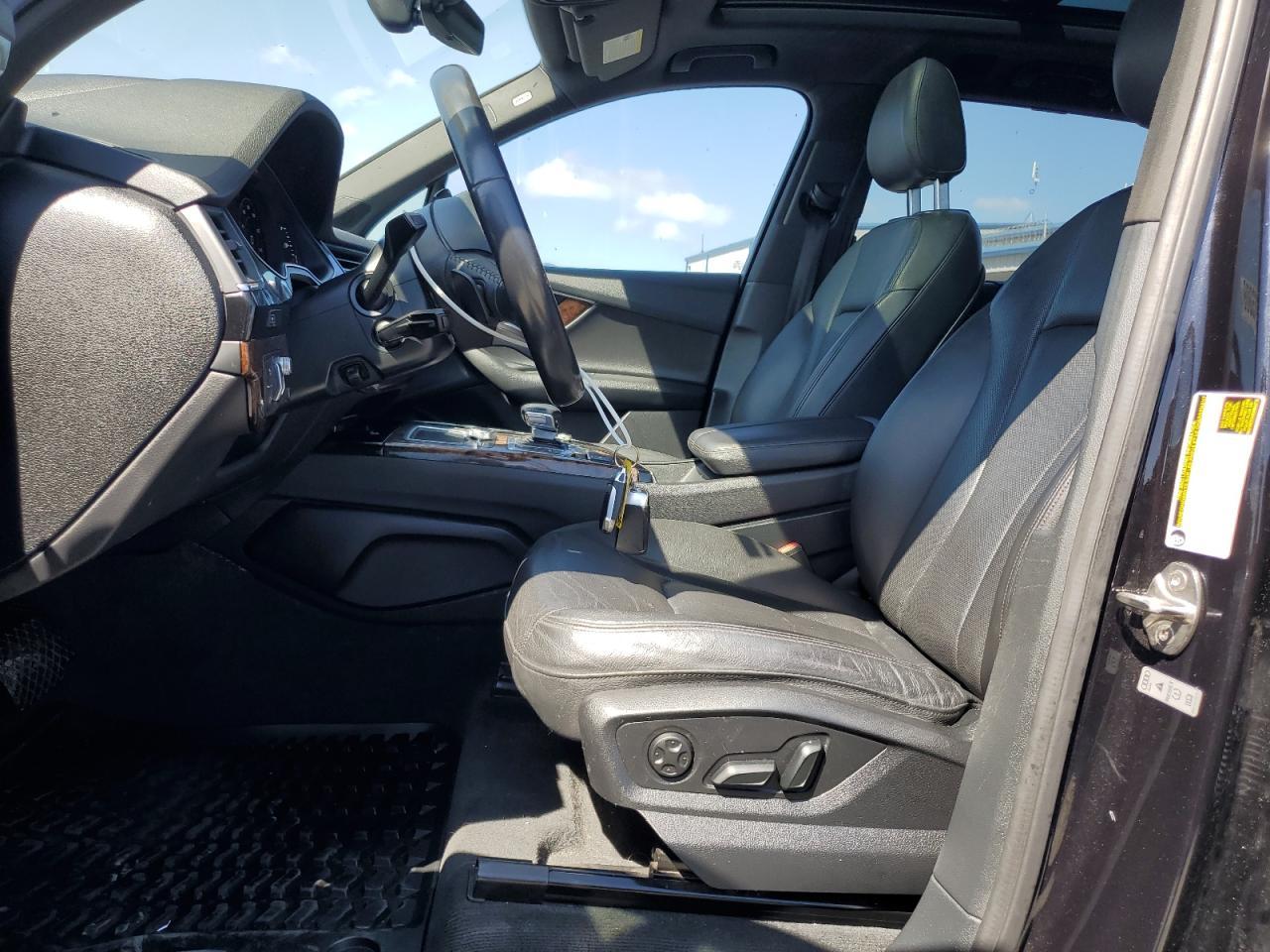 2018 AUDI Q7