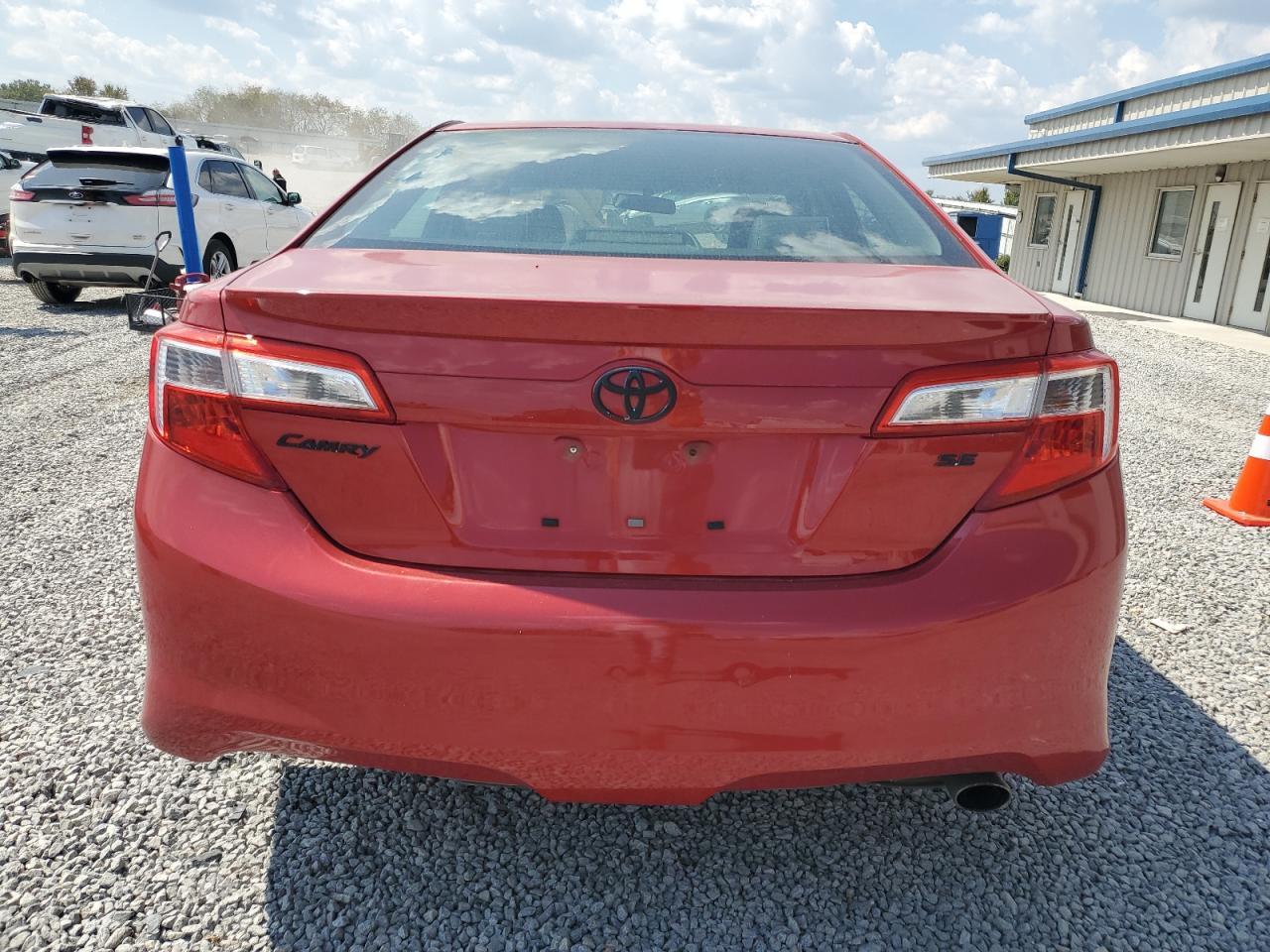 2013 TOYOTA CAMRY