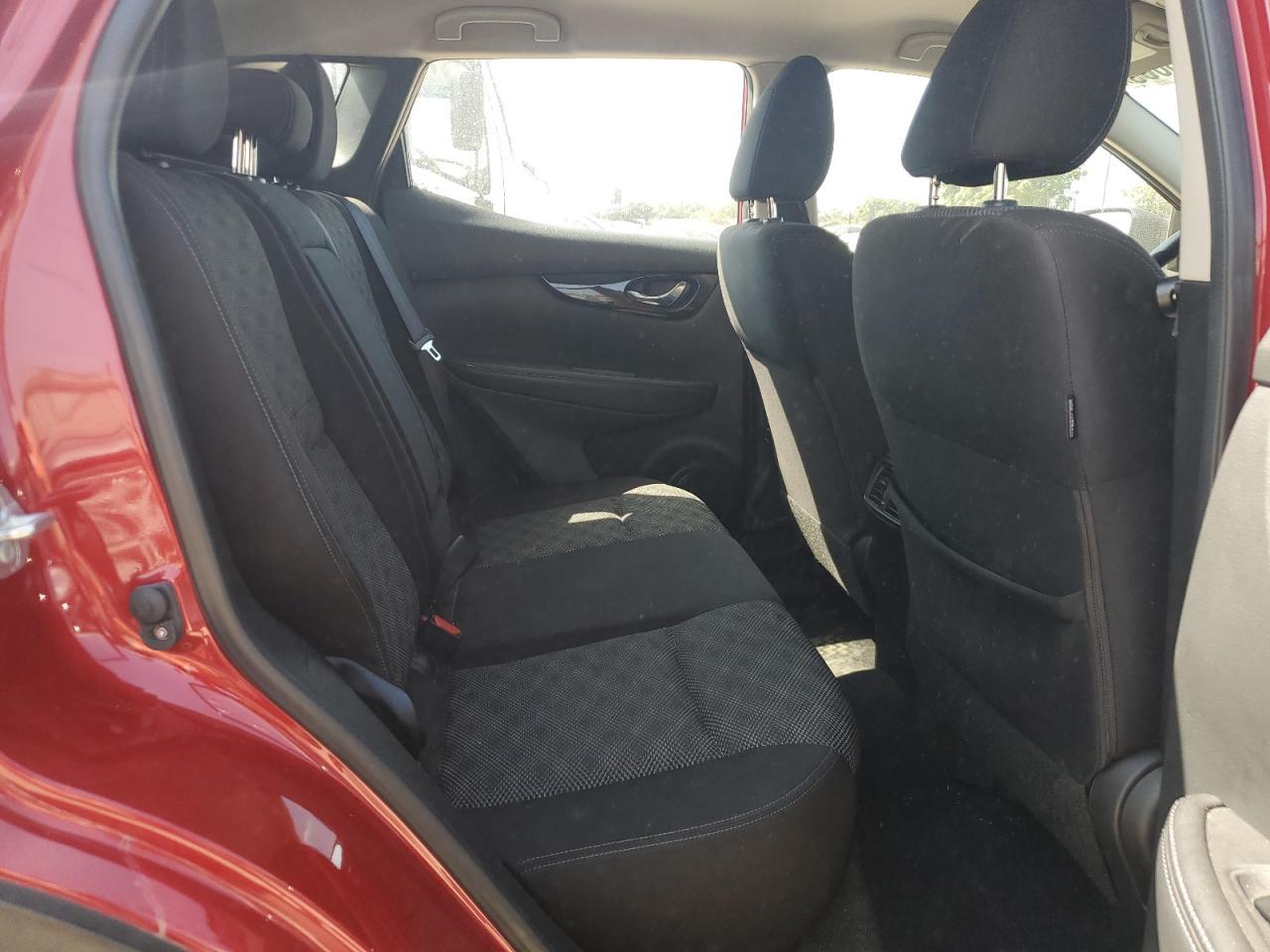 2017 NISSAN Rogue Sport