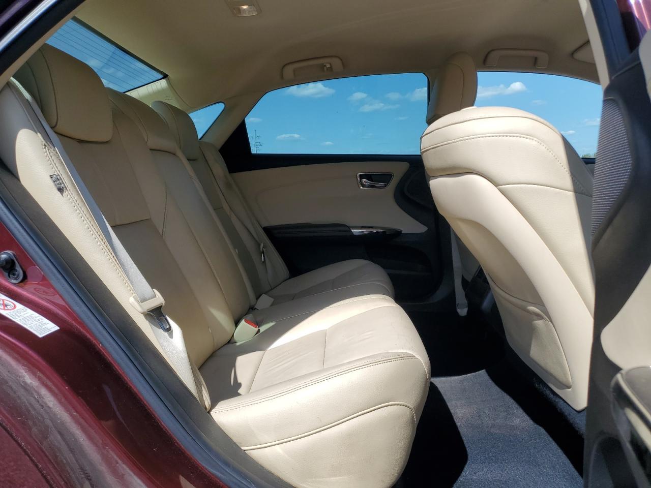 2014 TOYOTA Avalon