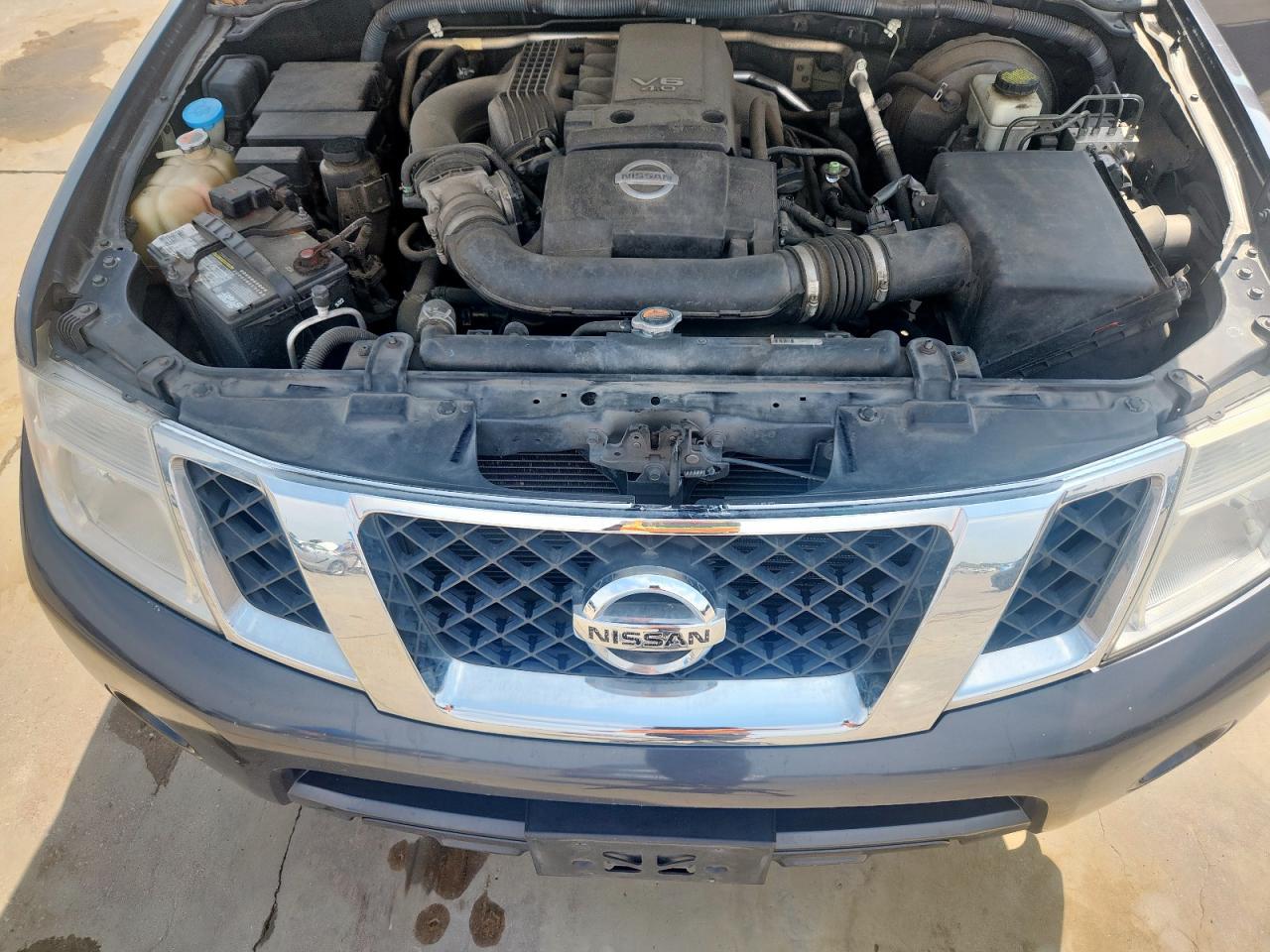 2011 NISSAN PATHFINDER