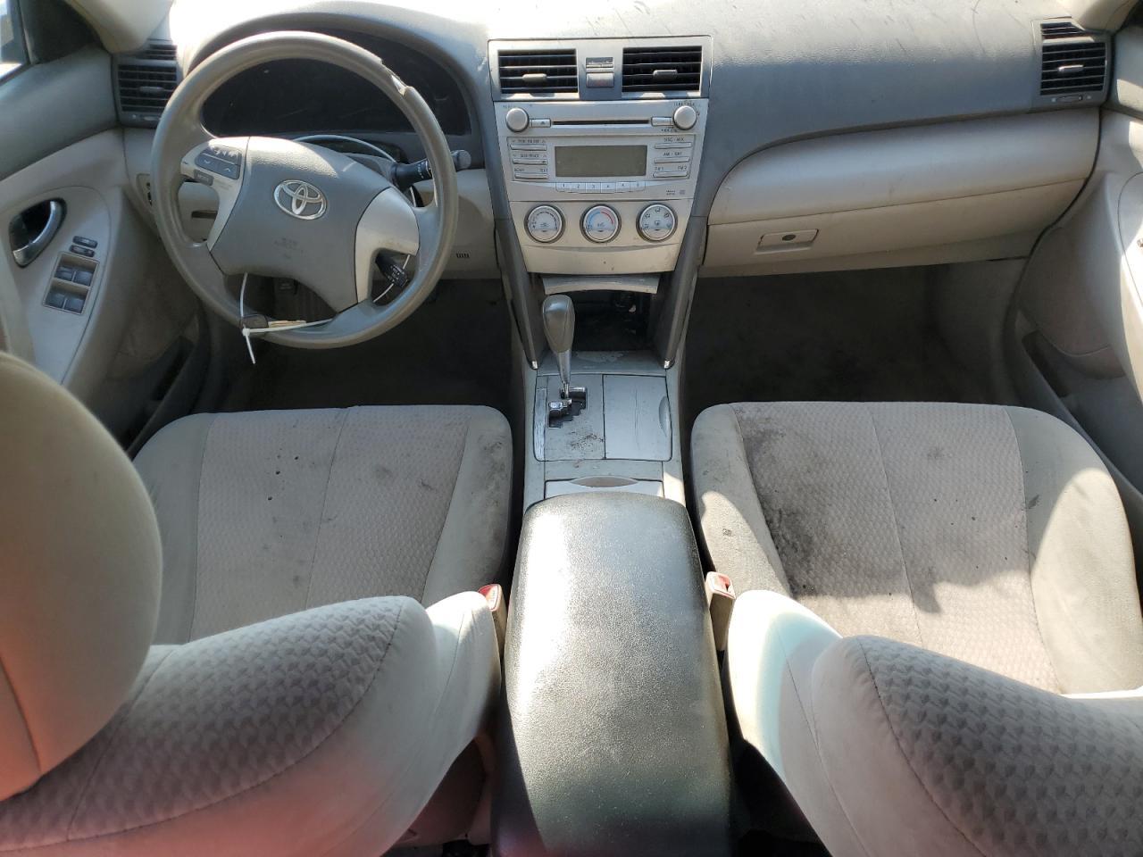 2011 TOYOTA CAMRY