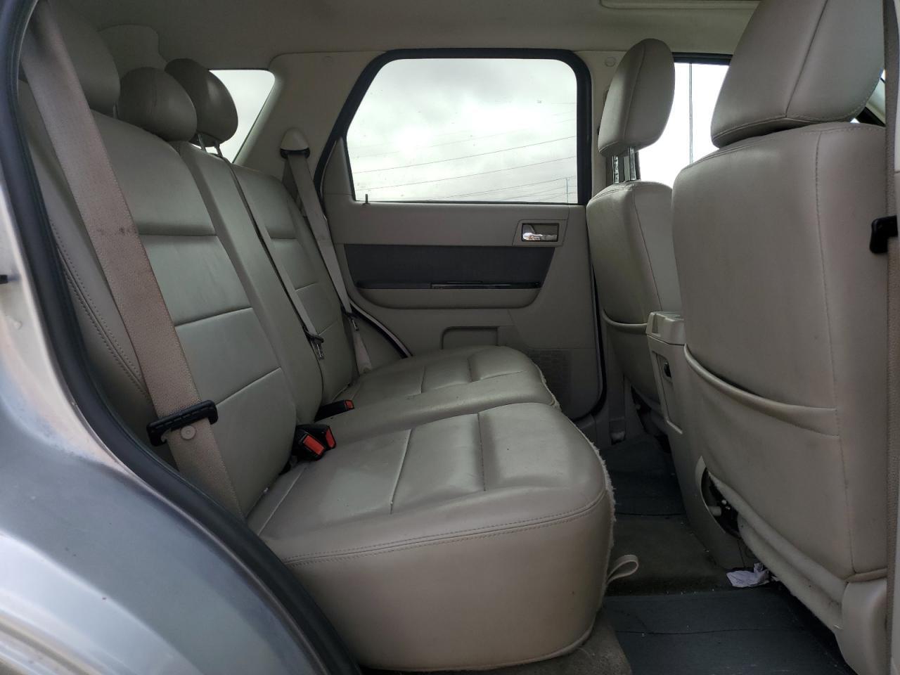 2009 FORD ESCAPE