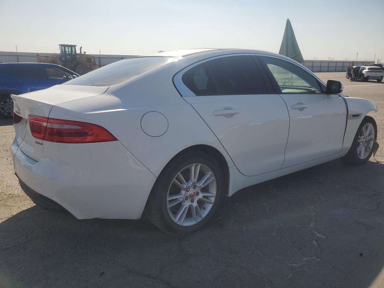 2018 JAGUAR XE