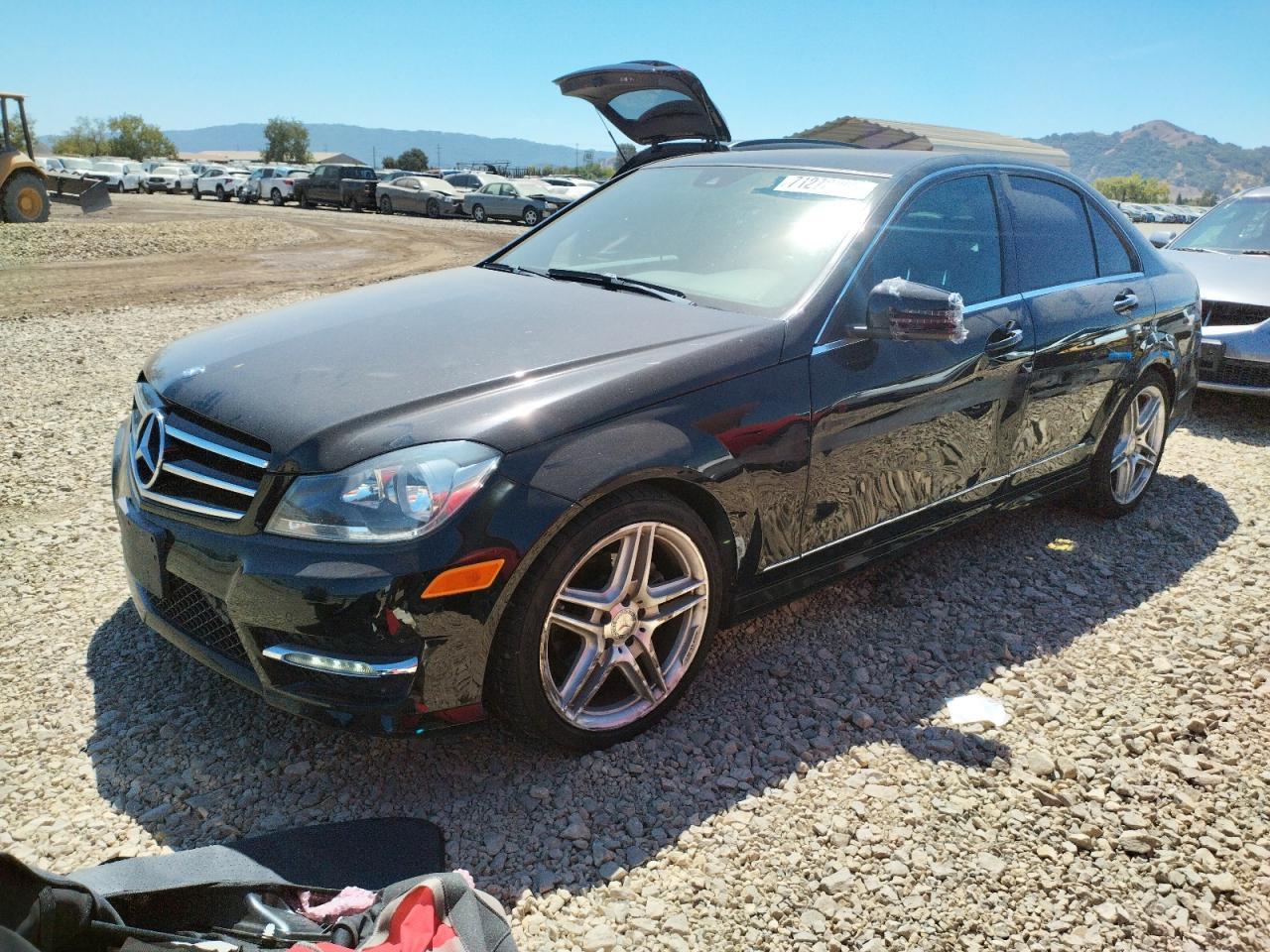 2014 MERCEDES-BENZ C-CLASS