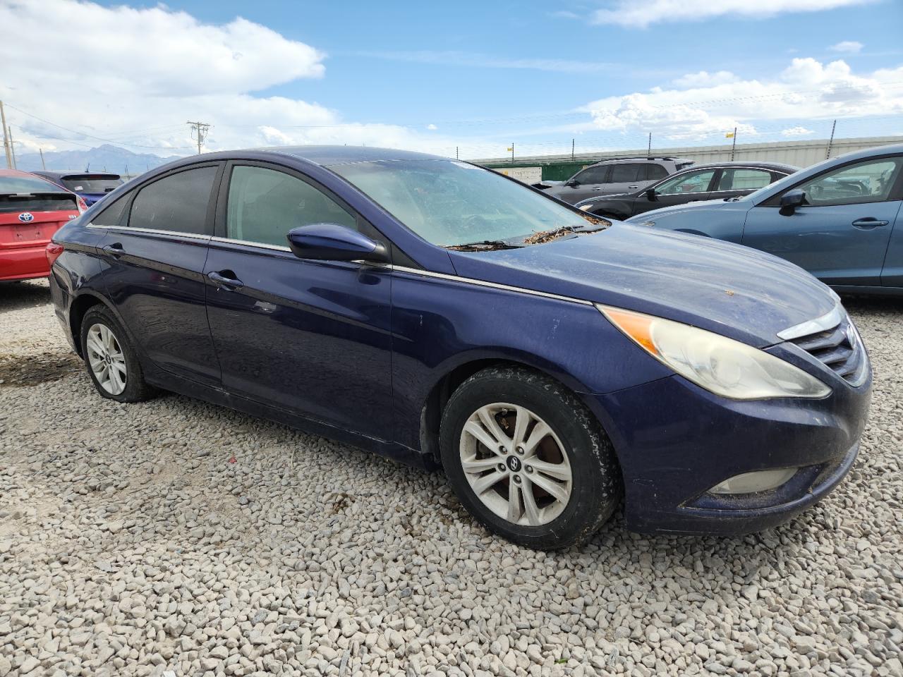 2013 HYUNDAI SONATA
