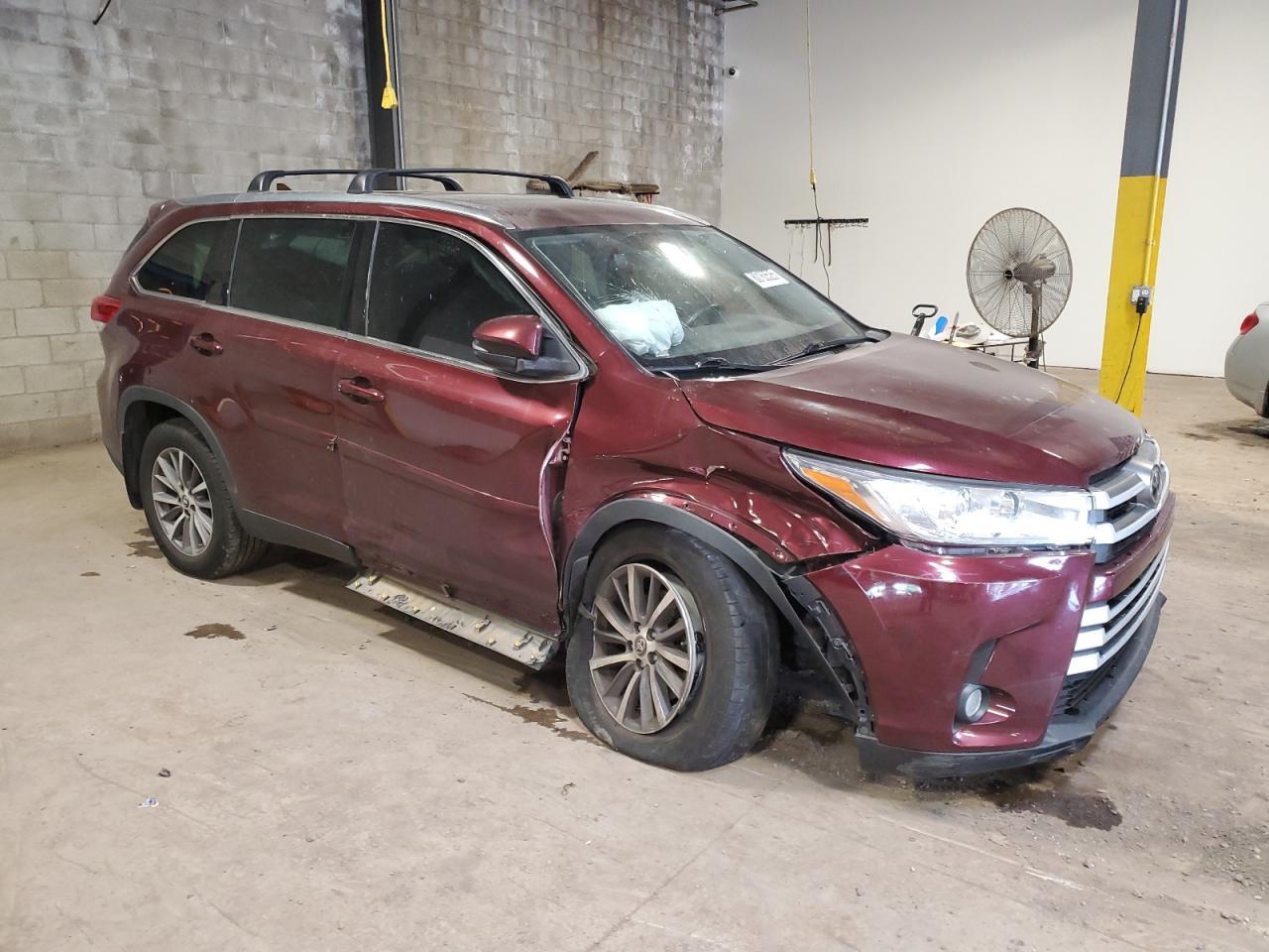 2019 TOYOTA HIGHLANDER