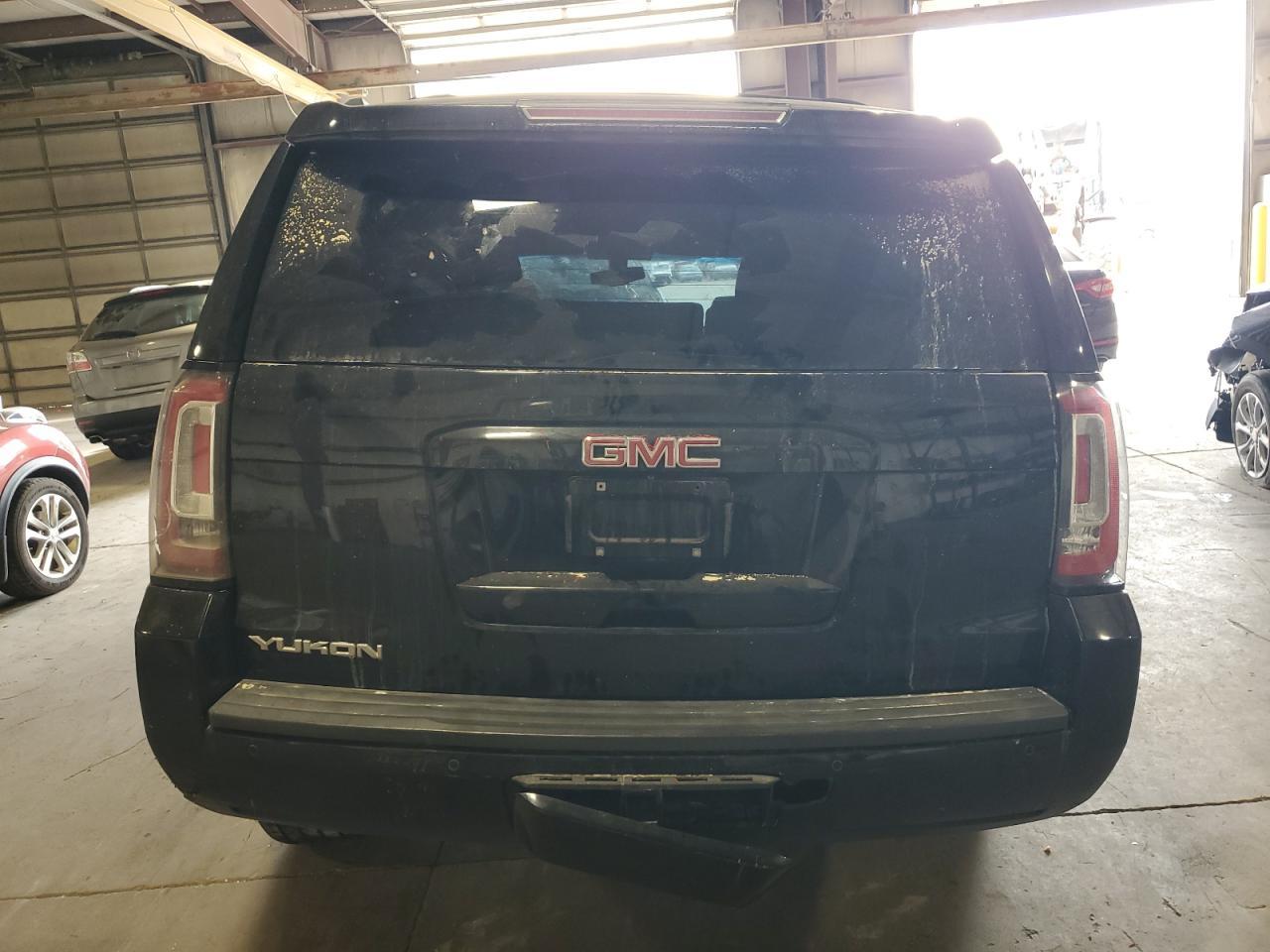 2015 GMC Yukon