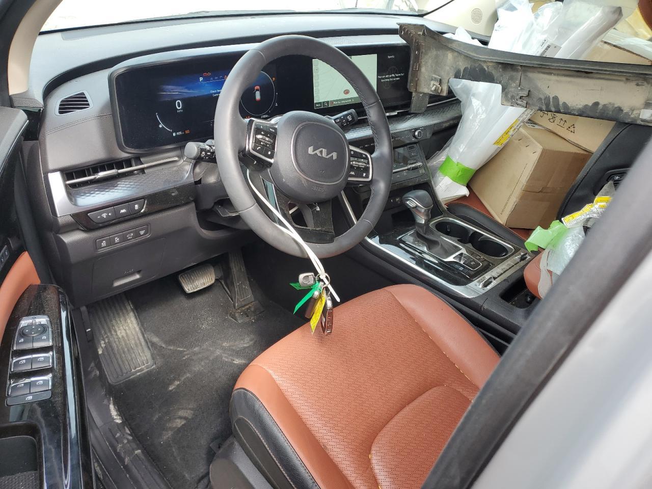 2024 KIA Carnival
