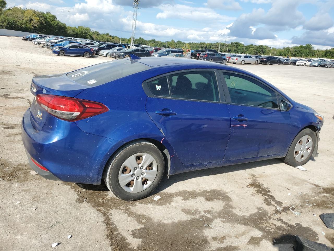 2017 KIA FORTE