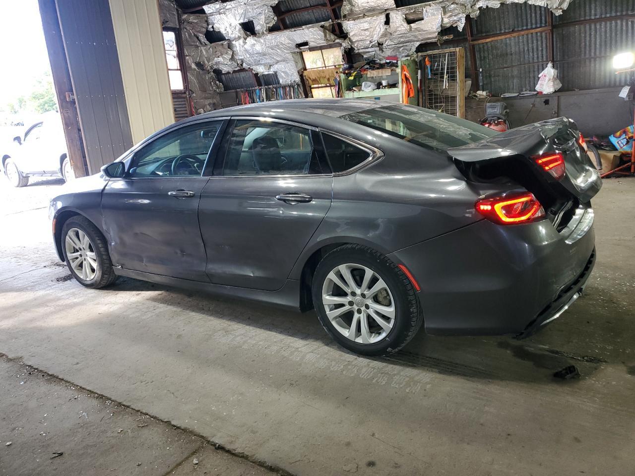 2015 CHRYSLER 200