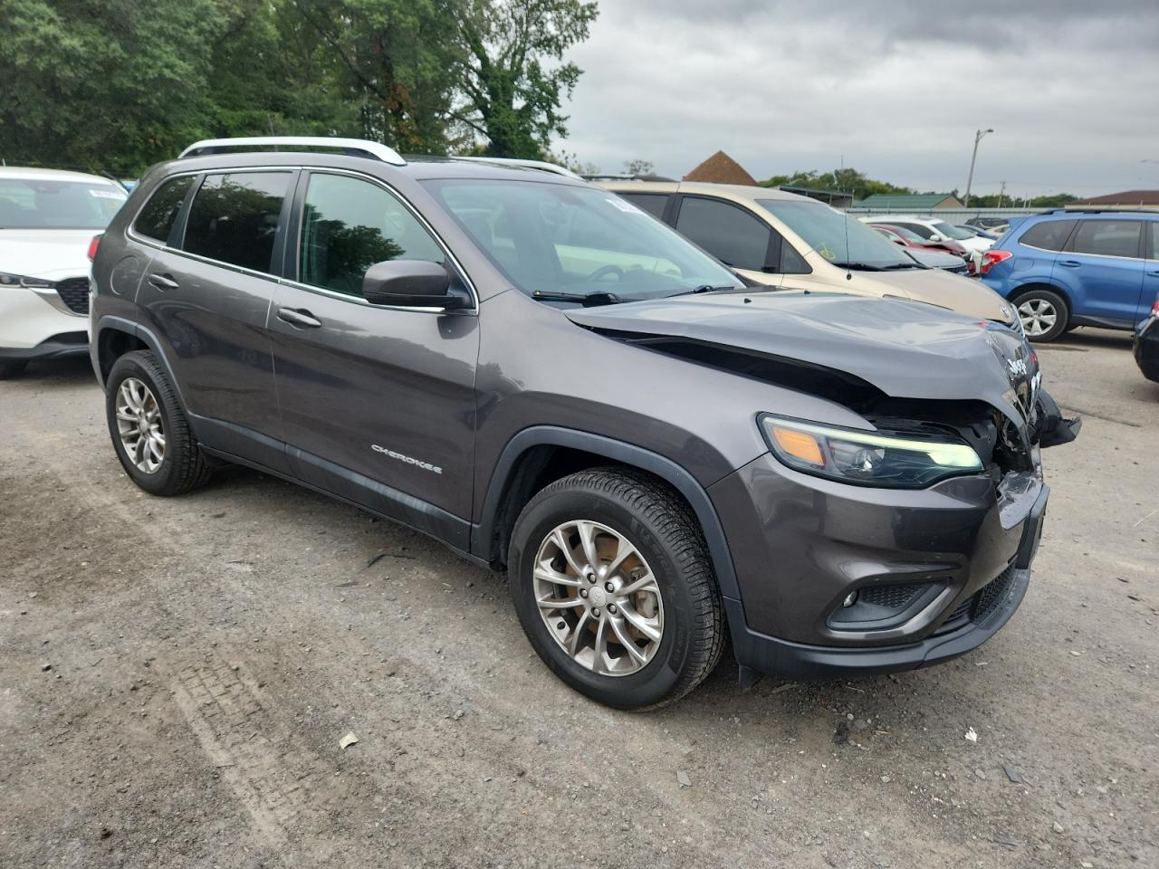 2019 JEEP CHEROKEE
